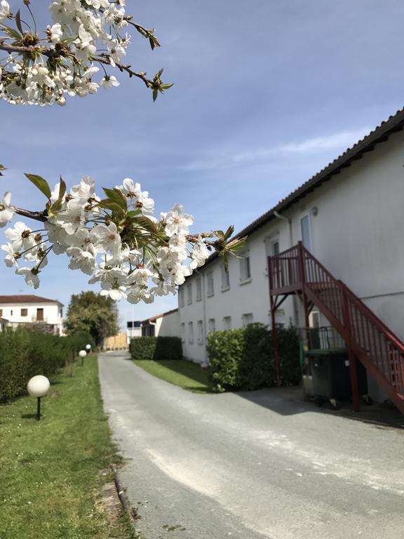 Contact Hotel O'Nice 생트 외부 사진