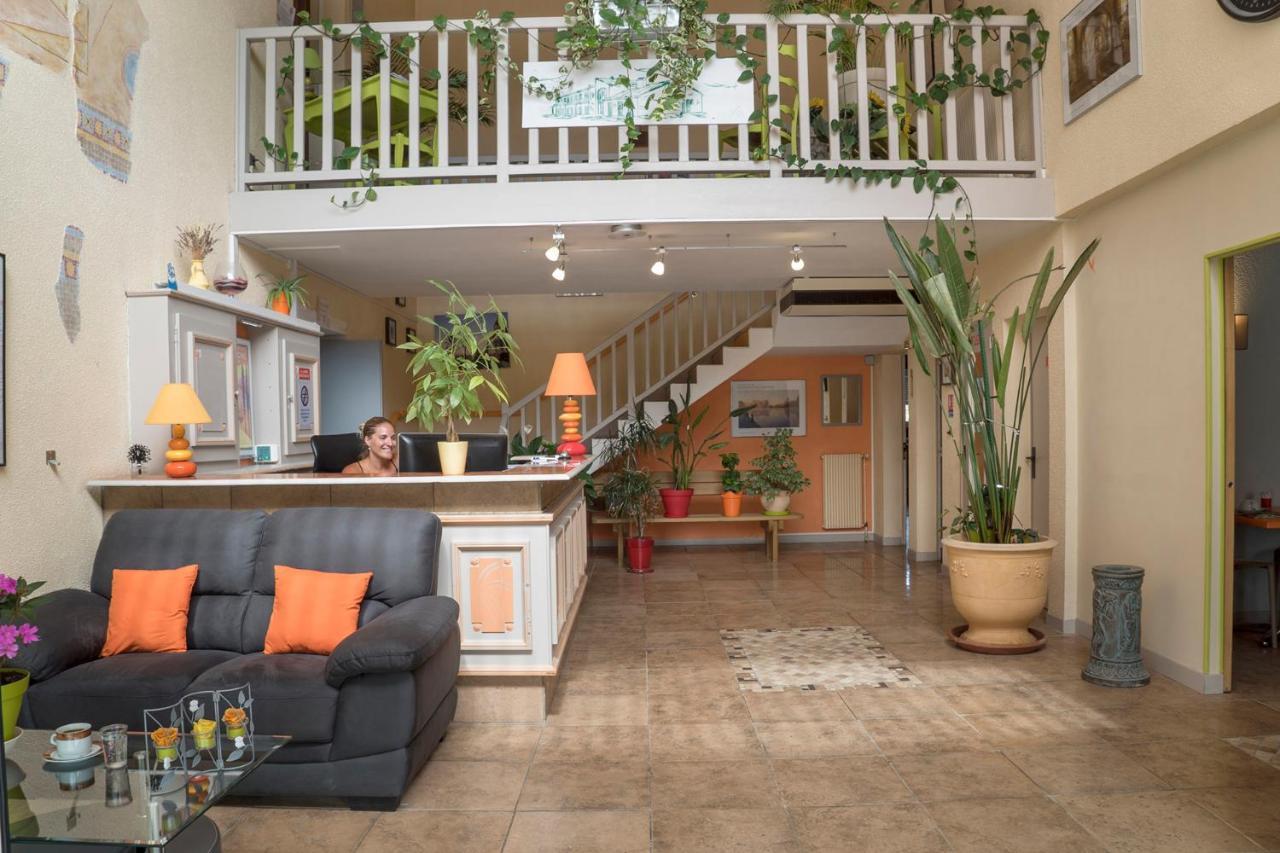 Contact Hotel O'Nice 생트 외부 사진